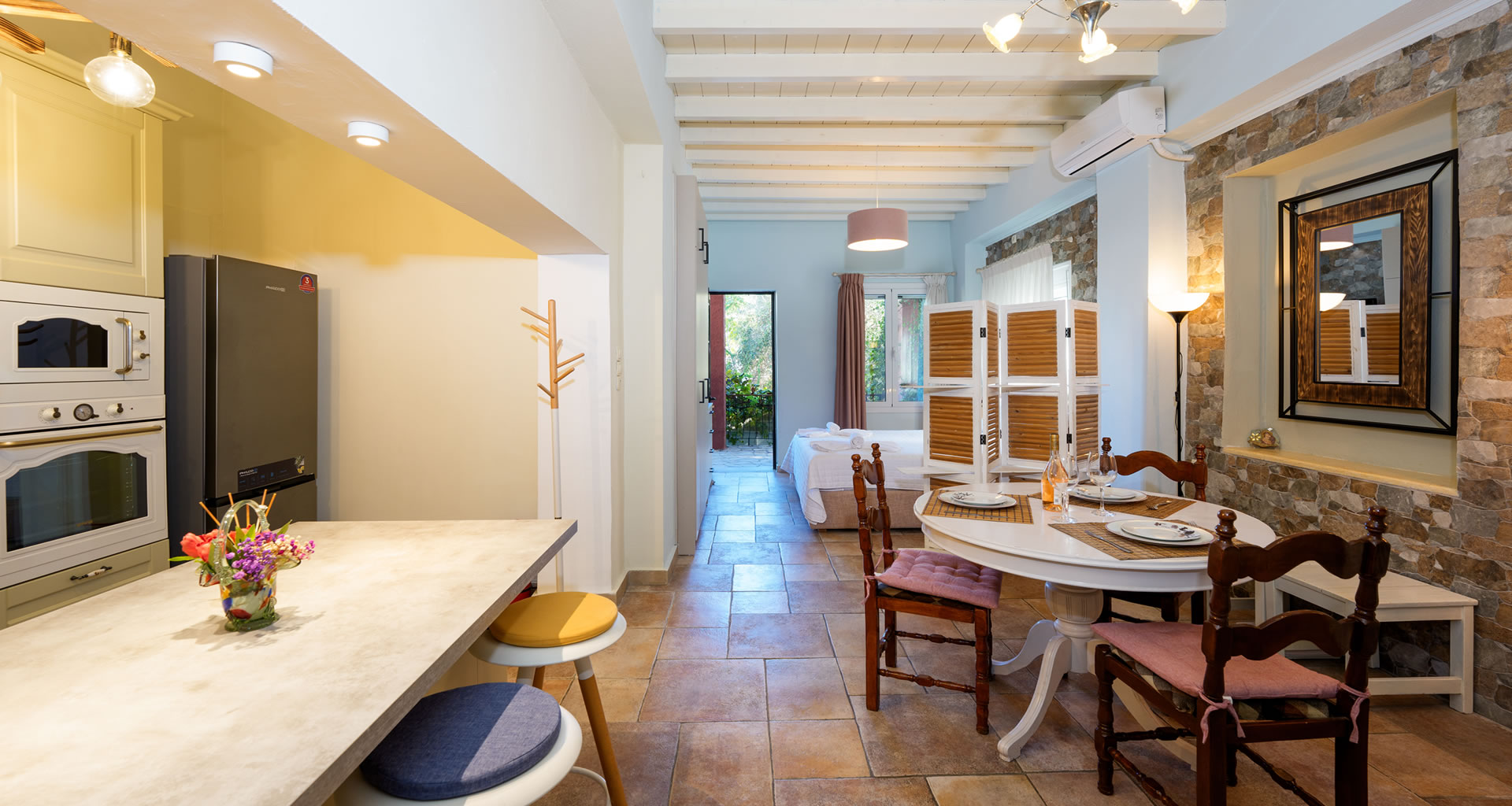 Sofia Apartments - Ενοικιαζόμενα στους Παξούς